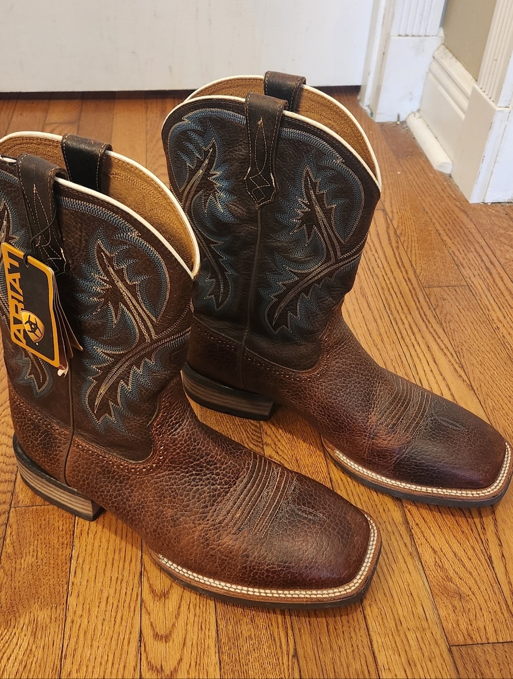 Ariat Quickdraw boots Mens Size 12D.  Brand New With Tags.